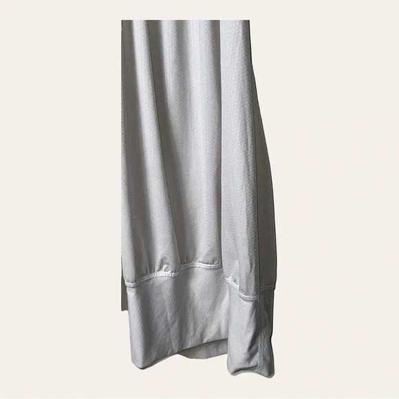 0423. LULULEMON NO LIMITS WHITE AND BLACK STRIPE TANK TOP SIZE 4 - Picture 8 of 12